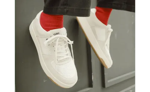 Cardinal Sneaker in White 